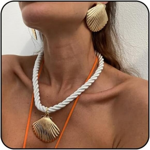 Gold Seashell Necklace and Earrings Set Women Beach Jewelry Summer Shell Jewelry - Picture 8 of 8